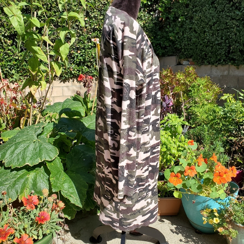 Sanctuary camo duster sweater, M - Picture 5 of 7